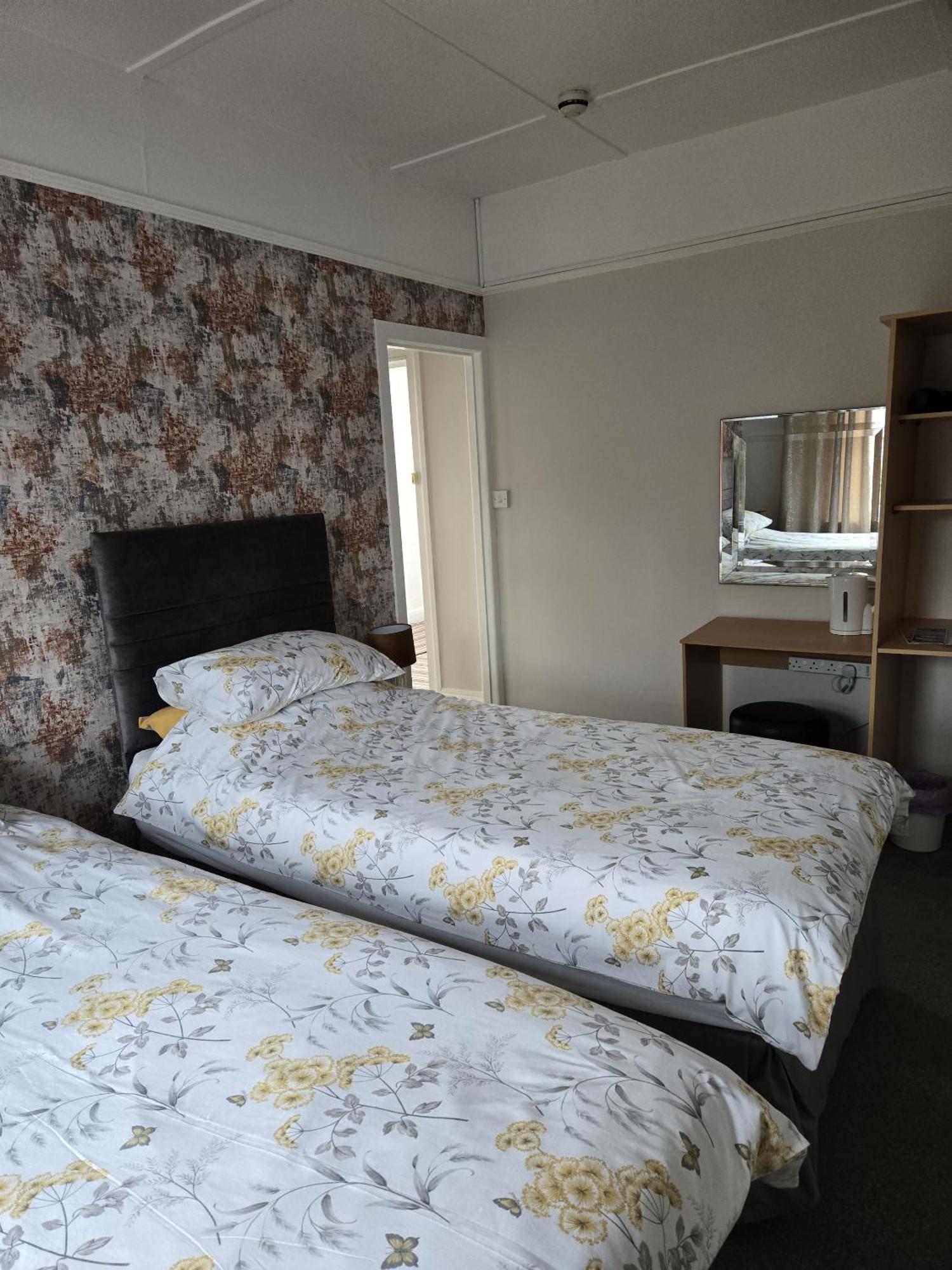 The Rosefield Hotel Weymouth Cameră foto